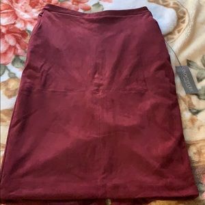 Eva Mendes suede skirt